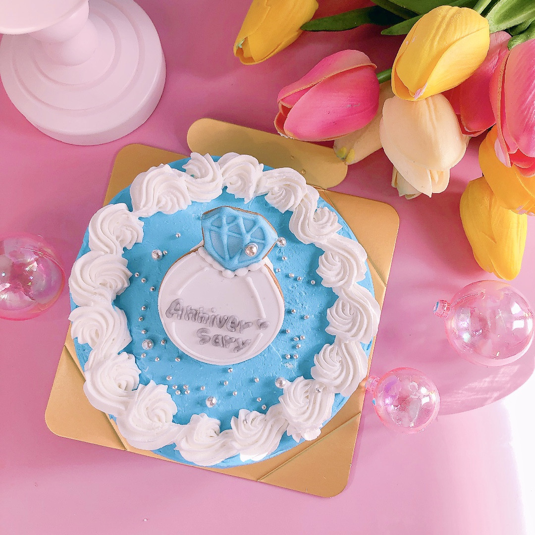 カラー選択♪ダイヤモンドセンイルケーキ 5号（decolne） | Cake.jp