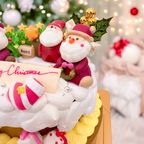 チョコレートの雪山で過ごすサンタ三兄弟のクリスマスパーティー クリスマス2025 2