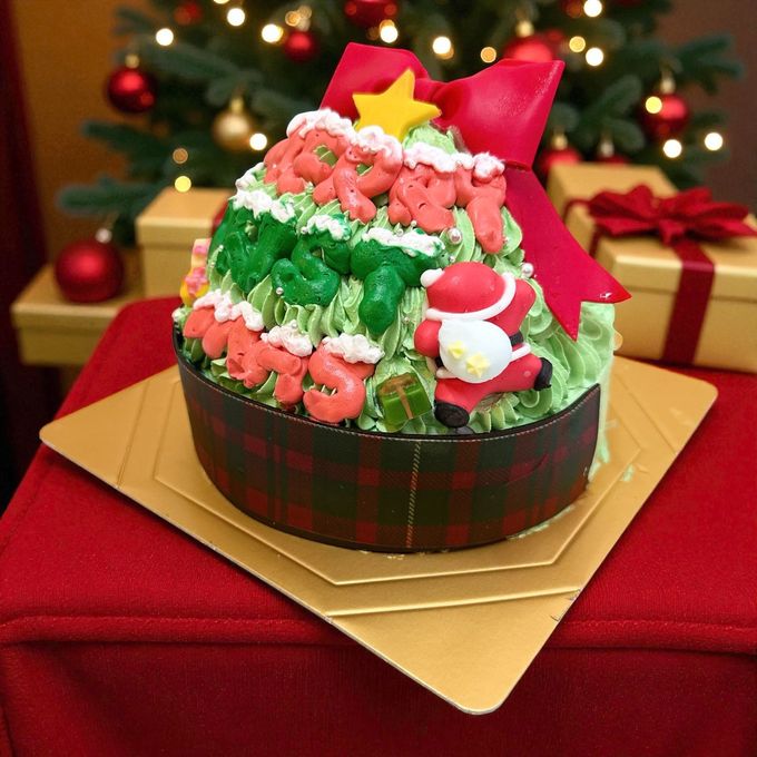 クリスマスツリーにサンタが必死にえっほっえっほケーキ 5号&3号 クリスマス2025 1