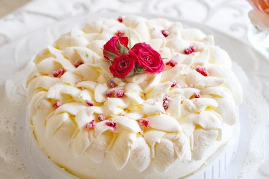 ホワイトローズ レアチーズケーキ   4