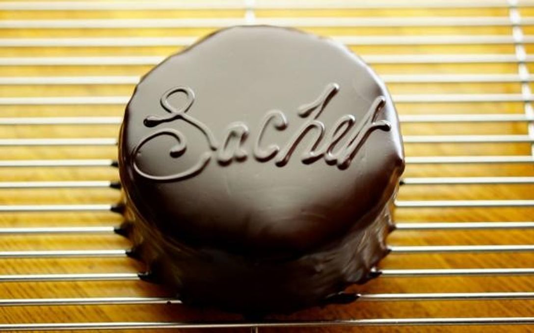 最高級糖質制限チョコレート ザッハートルテ 12cm 3