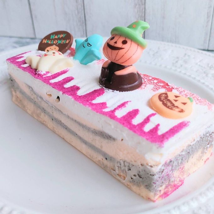 ハロウィン限定！自分でデコるシマシマケーキ！ 2