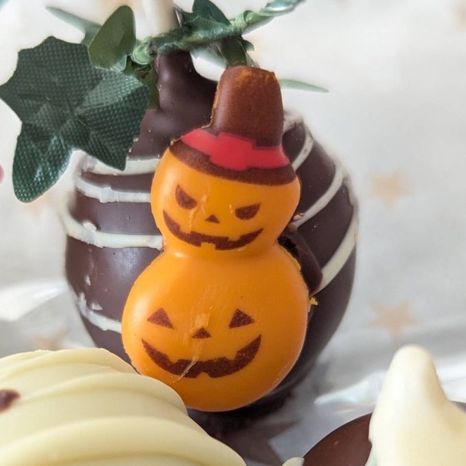 数量限定！ おしゃれなハロウィンデザインBOX ハロウィンのホームパーティーにもぴったり！4３本入ったハッピーハロウィン ミホパンの3本ミニセット【ハロウィン2025】 5