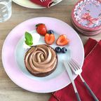 幸せの缶ケーキ 薔薇チョコタルトケーキ 1