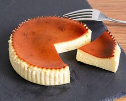 OVALEバスクチーズケーキ