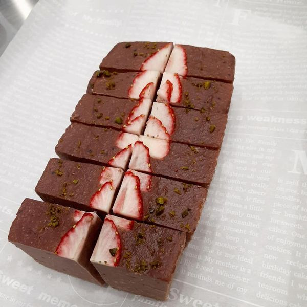 Raw&Veganベリーチョコテリーヌ《ヴィーガンスイーツ・ヴィーガンケーキ》《ロースイーツ》＜Makuake×Cake.jp アタラシイケーキ発見プロジェクト＞ 5