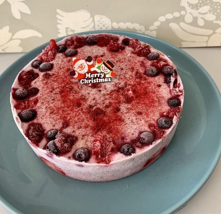 ヴィーガンRAW クリスマスベリー×ベリー3号《ヴィーガンケーキ》《ロースイーツ》《アレルギー対応》 2