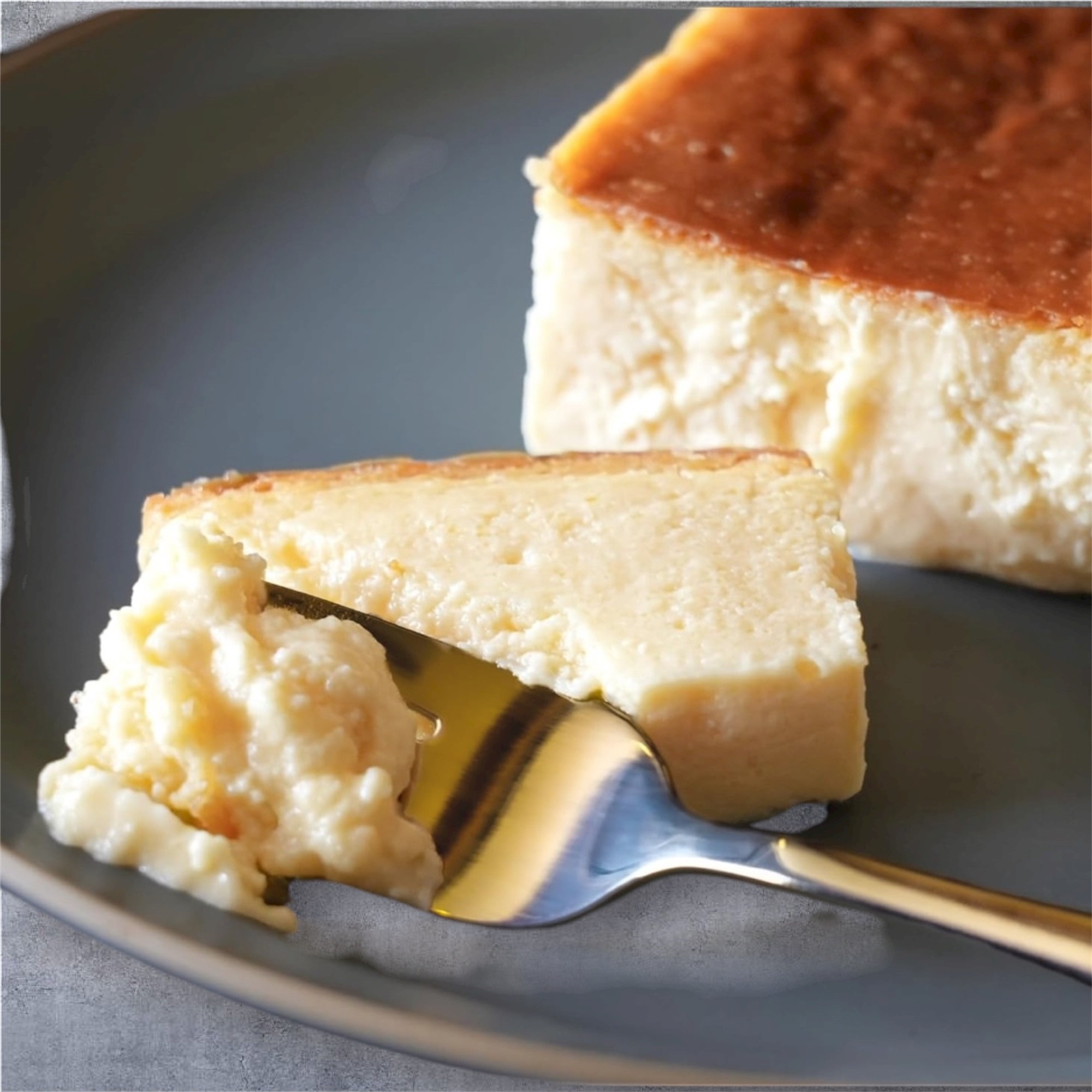 伊勢神宮外宮奉納ケーキ】チーズみたいなケーキ 280g、［グルテン