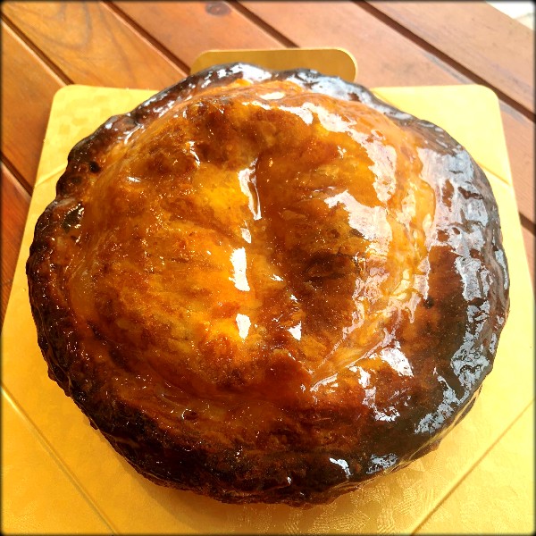 サク！ジュワ！焼きたてアップルパイを瞬間冷凍   1