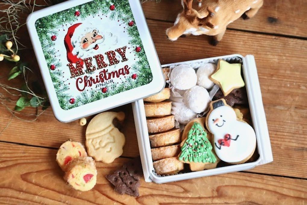 クリスマスのクッキー缶クリスマス2025 1