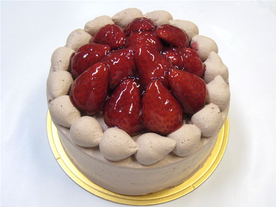 苺デコレーションチョコクリームケーキ5号 1
