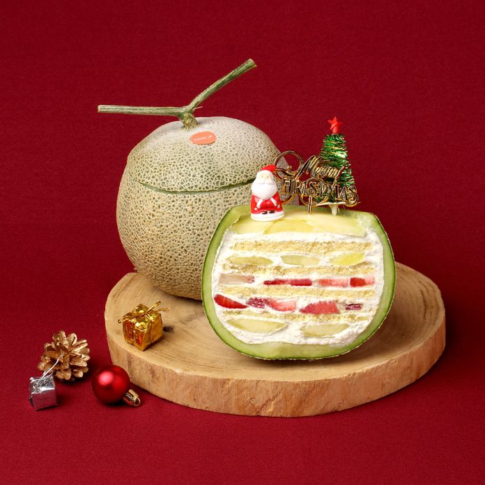 クリスマスまるごとメロンケーキ