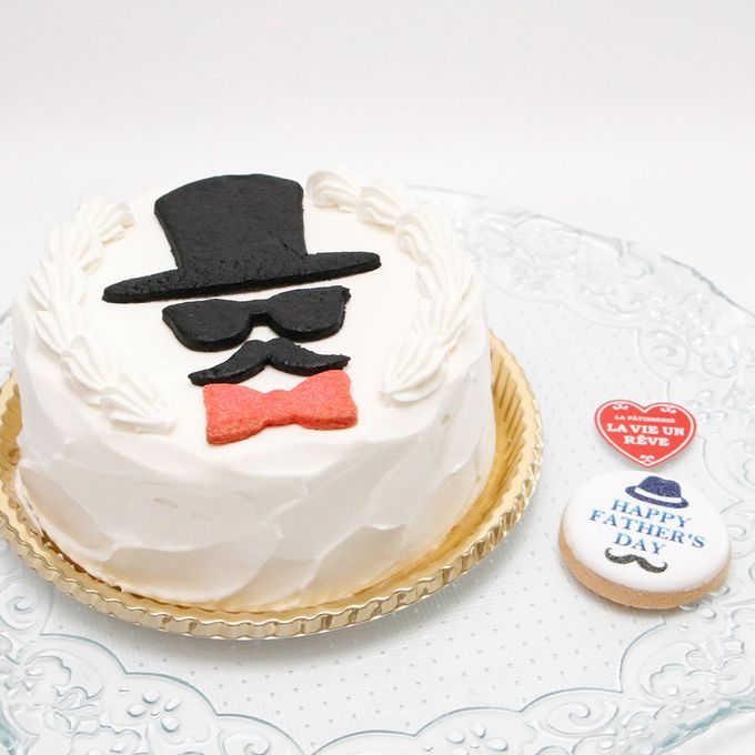 【都内の人気店・パティスリーラヴィアンレーヴ】父の日 シンプル苺のショートケーキ 5号 父の日2026 3
