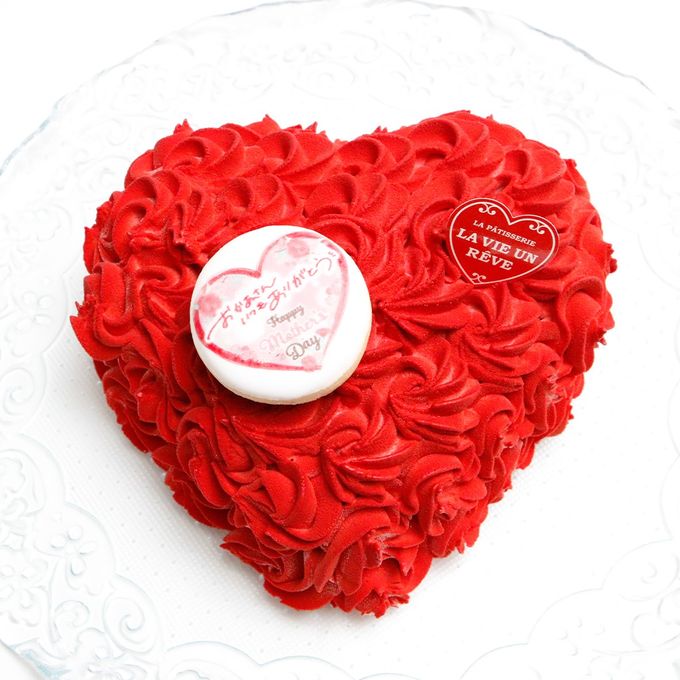 【都内の人気店・パティスリーラヴィアンレーヴ】ハートのレッドローズブーケケーキ4号 母の日2026 1