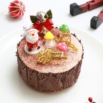 【都内の人気店・パティスリーラヴィアンレーヴ】クリスマス切り株チョコレートケーキ 4号