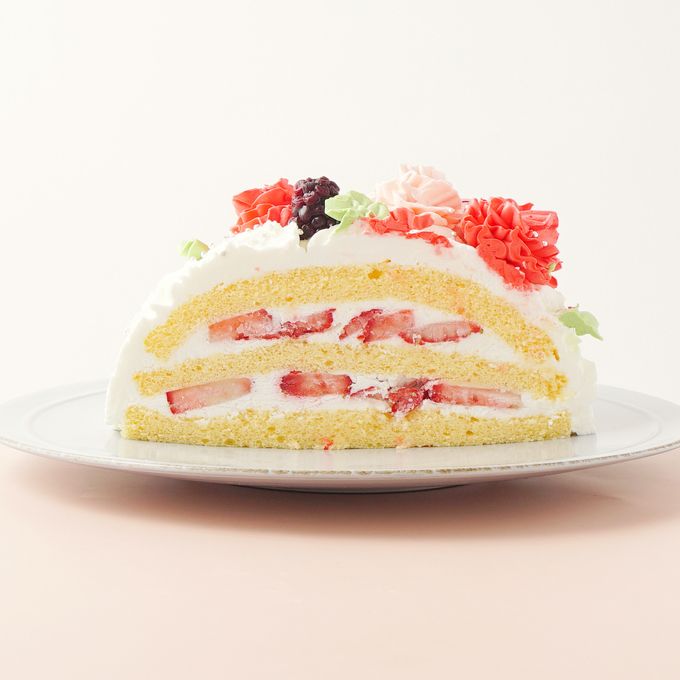 【都内の人気店・パティスリーラヴィアンレーヴ】母の日 カーネーションショートケーキ 5号 《Cake.jp限定》  5