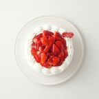 【都内の人気店・パティスリーラヴィアンレーヴ】小麦、乳不使用！豆乳クリームの苺のショートケーキ 5号 4