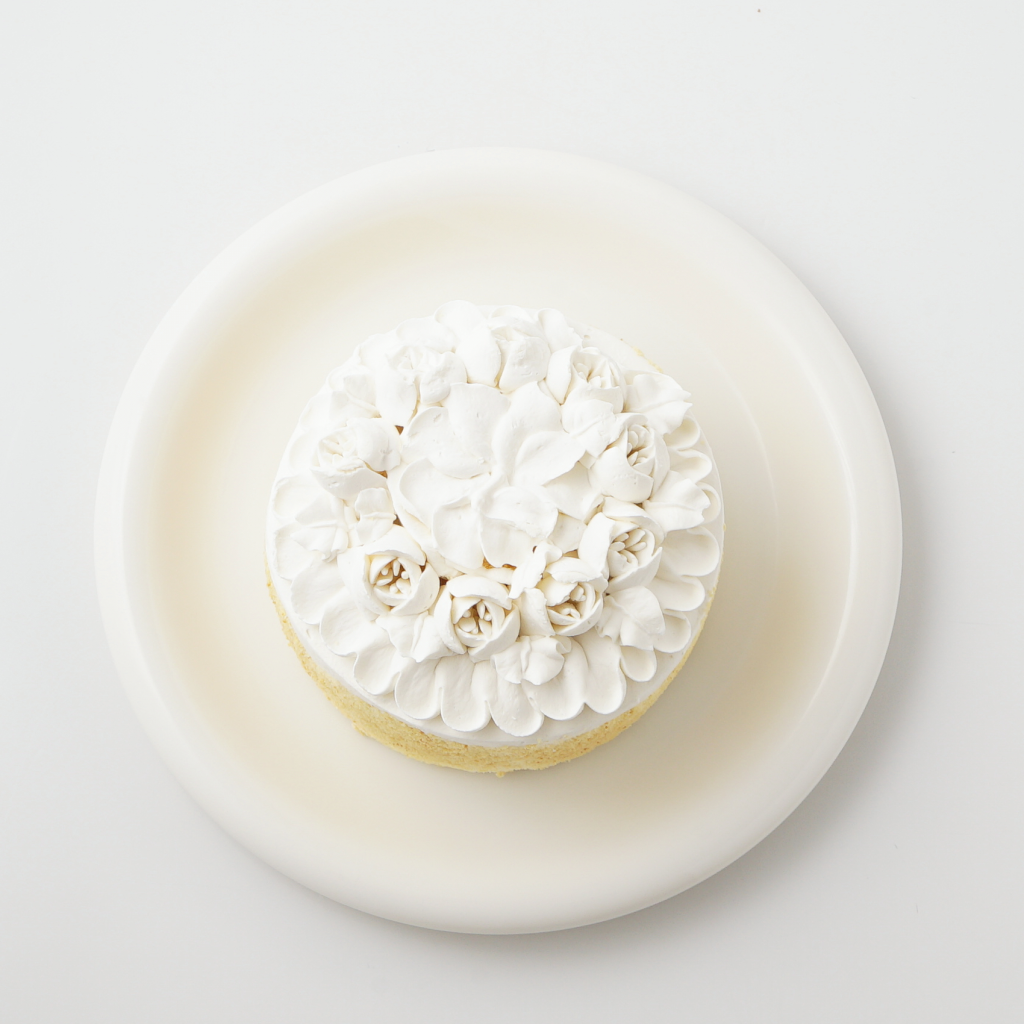 【白砂糖不使用】写真付き豆乳クリームフラワーケーキ 4号 ファーストバースデーにおすすめ 4