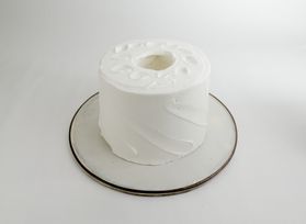 プレミアム米粉のシフォンケーキ生クリーム仕上げ 17cm