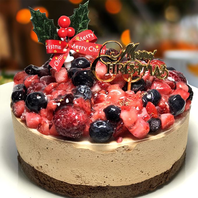 ベリーの濃厚チョコクリスマスケーキ 1