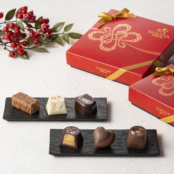 【GODIVA】ゴディバ ニューイヤー コレクション アソートメント（15粒入） 2