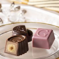 【GODIVA】ハート オブ ゴールド コレクション（7粒入） 母の日のギフト・プレゼント2025