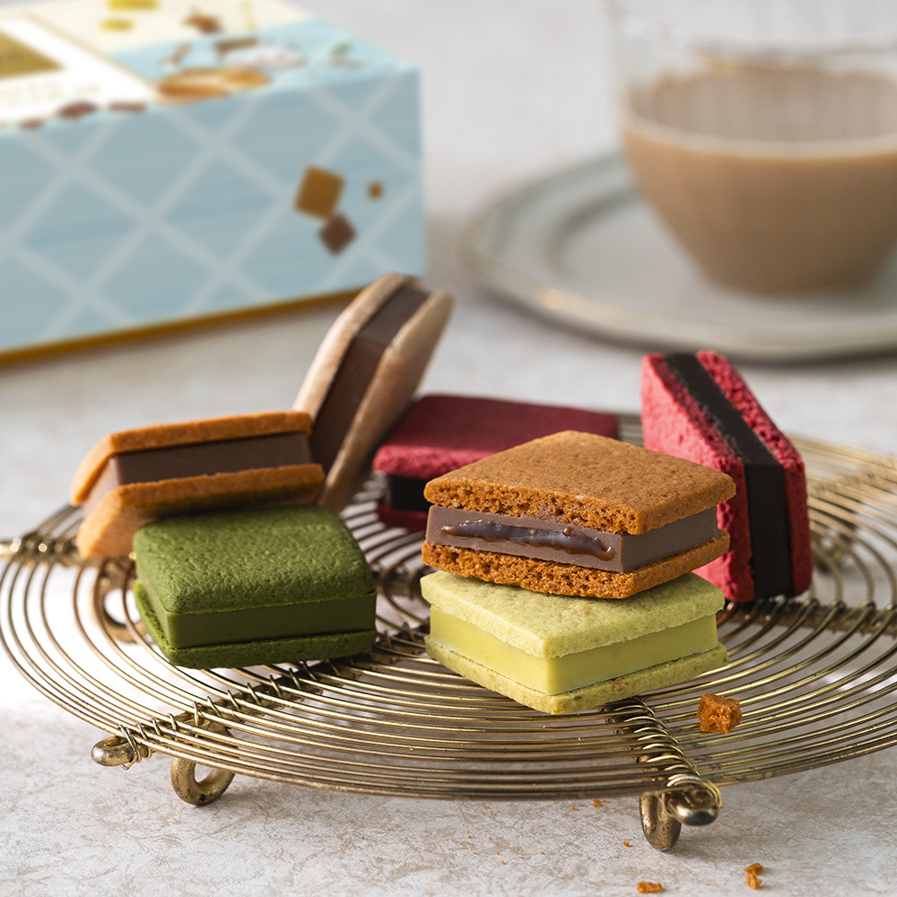 GODIVA】サブレショコラ ソルティーキャラメル アソートメント