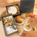 【BOX入りドライフラワー】＆濃蜜チーズケーキ はちみつ付き   1