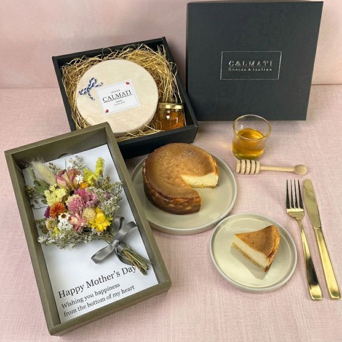 【BOX入りドライフラワー】＆濃蜜チーズケーキ はちみつ付き  母の日2026 1