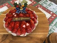 【冷蔵でお届け】クリスマス軽井沢農園パティスリーから完熟いちごタルト5号 （※到着日にお召し上がりください） 3
