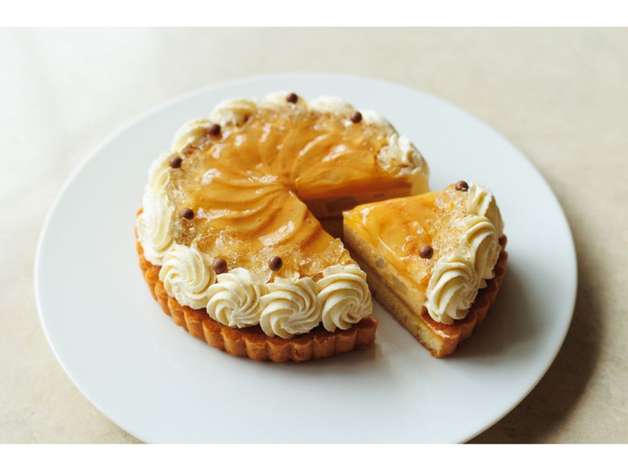 【SALON BAKE ＆ TEA】洋ナシとキャラメルのタルト 5号 5