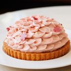 【SALON BAKE ＆ TEA】桜のモンブランタルト 5号 4