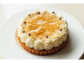 【SALON BAKE ＆ TEA】洋ナシとキャラメルのタルト 5号