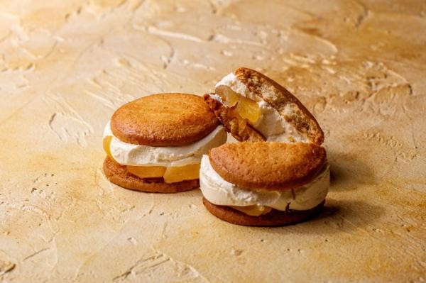 バターサンド A's 9個入 4