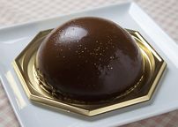 チョコレートケーキ（コスモス） 1