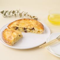 リンゴとラムレーズンのアップルパイ 