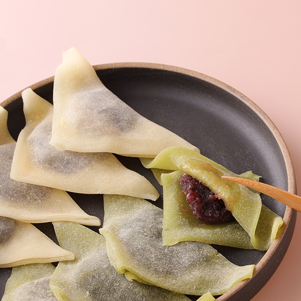 東山八ツ橋本舗】つぶあん入り生八ツ橋 (ニッキ・抹茶詰合せ) 10個入り