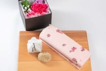 【新杵堂】生花＆栗きんとん(６個入り)＆桜ふわふわのセット  1