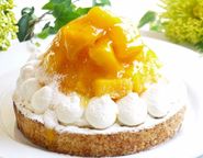 山盛りフルーツ 完熟マンゴーチーズタルト 12cm 3〜4名様  即日出荷 お届け指定可 バレンタイン 早割 お取り寄せ  誕生日ケーキ   誕生日ケーキ 母の日早割有料オプション(ラッピング・カード・カーネーション(造花)) 1