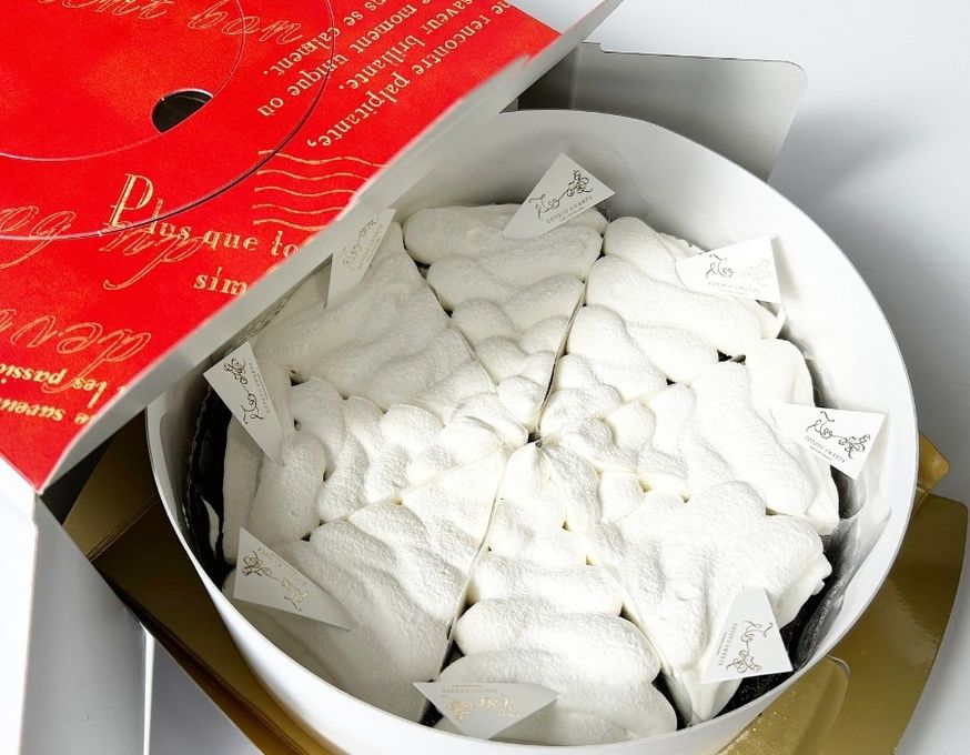 とろける濃密半熟ガトーショコラ 18cm 8名様  即日出荷 お届け指定可 早割 お取り寄せ  誕生日ケーキ 母の日2026 3