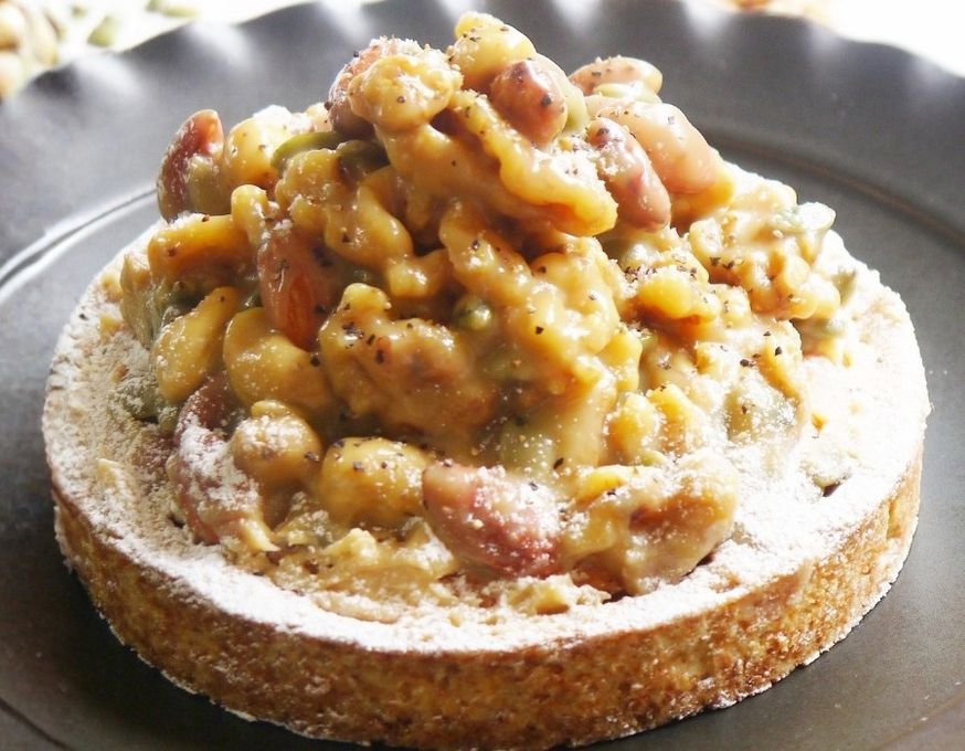 ナッツどっさり キャラメルナッツタルト 18cm 8〜10名様  即日出荷 お届け指定可 バレンタイン 早割 お取り寄せ  誕生日ケーキ メディア掲載店 ホワイトデー 2026  1