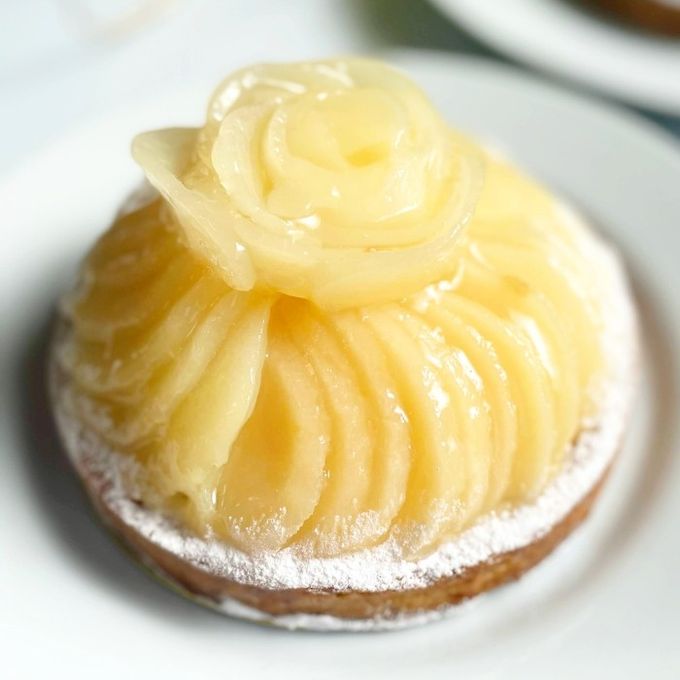 山盛りフルーツ 完熟ラフランスタルト 12cm 3〜4名様 即日出荷 お届け指定可 バレンタイン 早割 お取り寄せ  誕生日ケーキ  ホワイトデー 2026 2