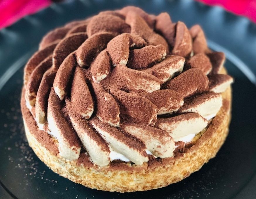 クリームたっぷり ほろ苦オトナのティラミスタルト 14cm 4〜6名様 即日出荷 お届け指定可 早割 お取り寄せ  誕生日ケーキ メディア掲載店 母の日2026 1