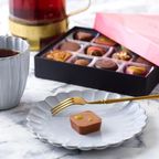 【チョコレートの名店ホテルショコラ】シグネチャー コレクション ピンク 12粒入り チョコレート 3