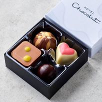 【チョコレートの名店ホテルショコラ】シグネチャー ミニ 4粒入り チョコレート