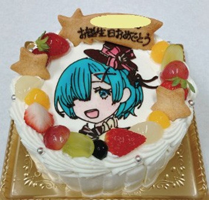 キャラクターケーキ 生クリームとフルーツ 5号  4