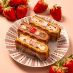 【送料無料】3月限定 ワッフル ケーキ 10種セット【いちごフェア】 1