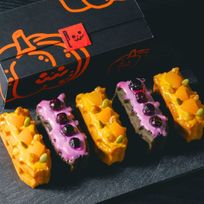 【ワッフル・ケーキの店R.L（エール・エル）】ハロウィンワッフルドルチェ