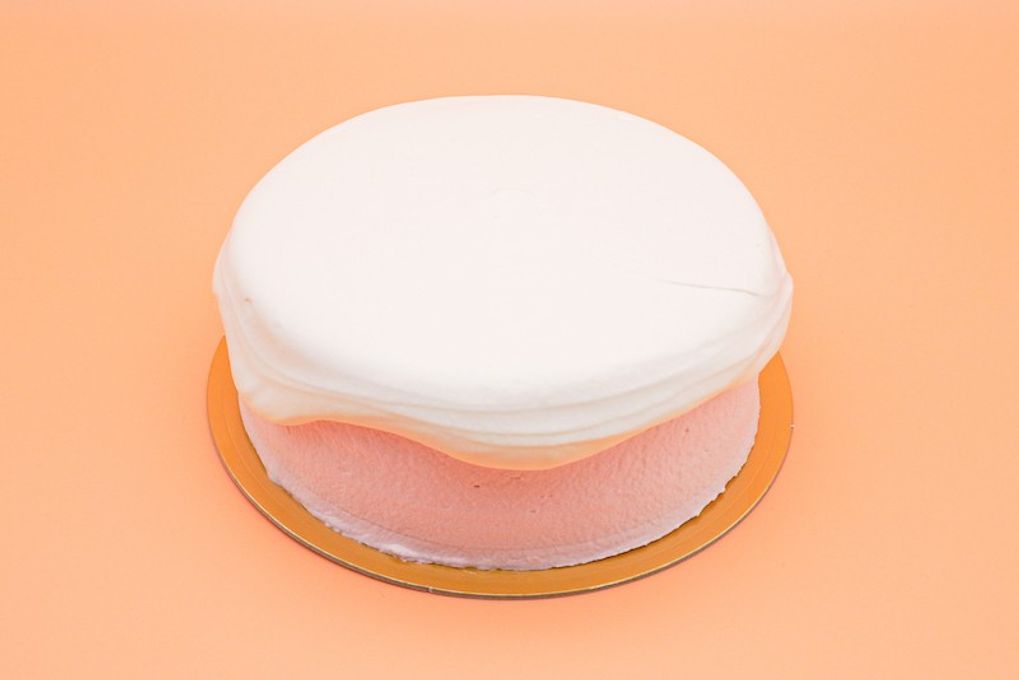 すっぴんケーキS™️ ジェノワーズデコレーションケーキ「ストロベリー」  ※フルーツトッピングなし 5号サイズ【冷凍便】 3