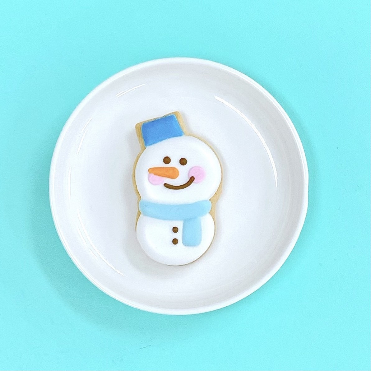 9色から選べる雪だるまクッキー♡（Rstyle） | Cake.jp